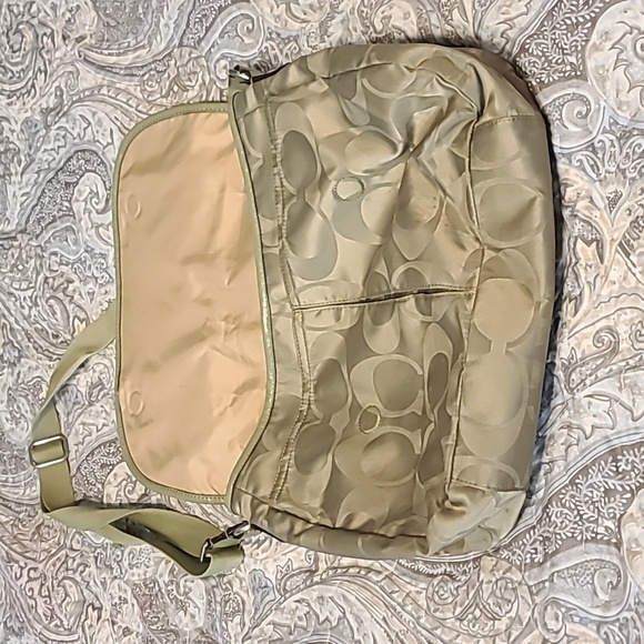 Mens messenger bag - Picture 2 of 4